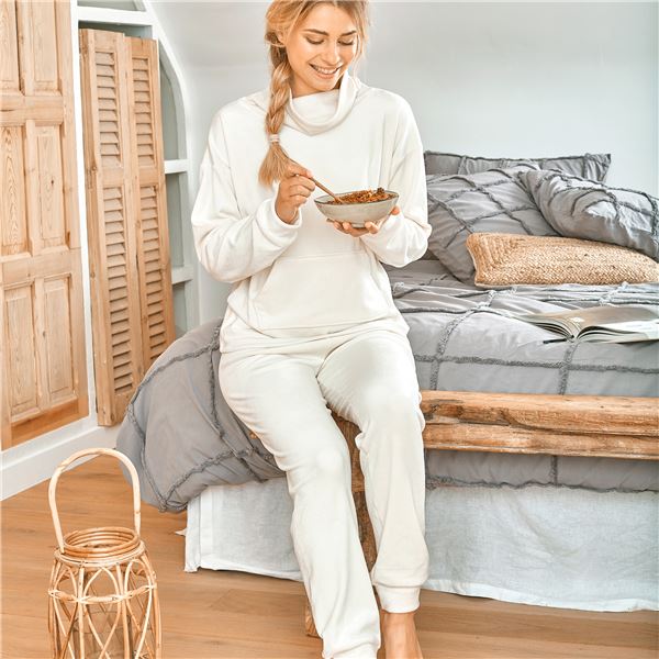 Pyjamas en polaires pour femme  Les tendances 2024 en ligne sur